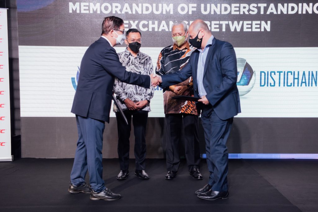 Mou Ceremony Between Verofax Asia And Distichain